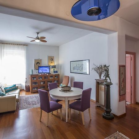 Ferienwohnung Living in San Peter Rom Zimmer foto