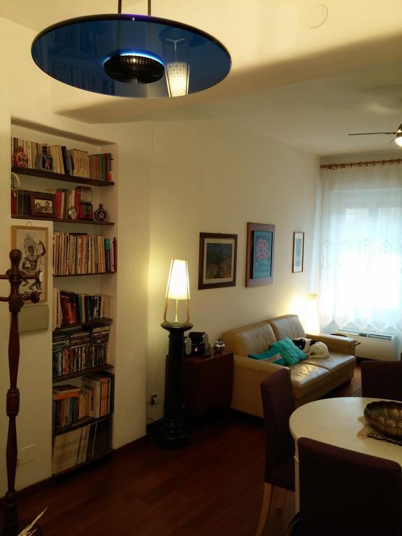 Ferienwohnung Living in San Peter Rom Zimmer foto